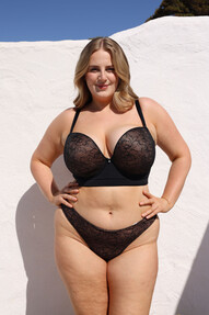 https://www.prshots.de/contents/archives/3795/1587/images/thumb350x287_auto/curvy_kate_1k7a1980_thumb.jpg