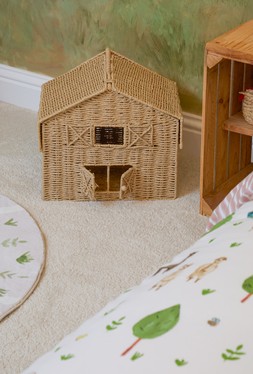 Hinch Farm Barn Basket
