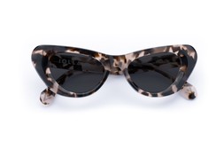 Kelly Walnut Tortoise Lenses Grey £85