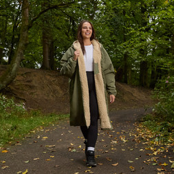 OHS Adults Water Resistant Sherpa Drying Robe - Khaki/Beige - £30