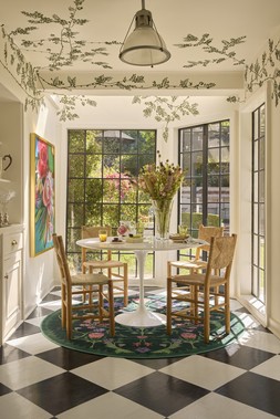 Iris Apfel Protea Forest Green Rug - 185 Round