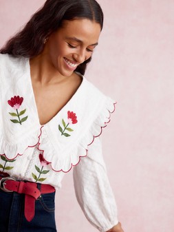 Talia Tulip Embroidered Scallop Collar Top White