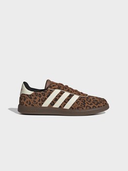 adidas Sportswear Womens Breaknet Sleek Leopard Trainers €62 at Very.ie