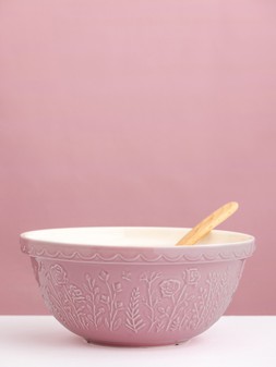 Mason Cash In The Meadow Mixing Bowl in Pink Rose – 29 cm €60.99 at Very.ie
