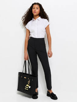 New Look 915 Girls Black Slim Fit School Trousers €18 at Very.ie