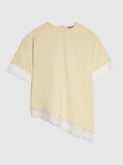 River Island Lace Trim Asymmetric T-Shirt €48 at Very.ie