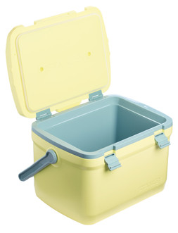Stanley 1913 Easy-carry Outdoor Cooler 15.1l Pomelo €144.99 at Very.ie