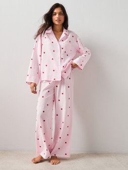 The Very Collection Woven Printed Heart Stripe Revere Pj Set €35- Very.ie