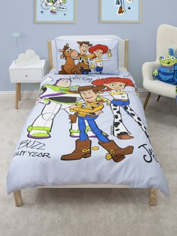 Toy Story Explore Panel Duvet- Single €42 at Very.ie