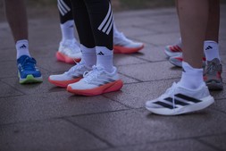 Very x Adidas The Long Run 14