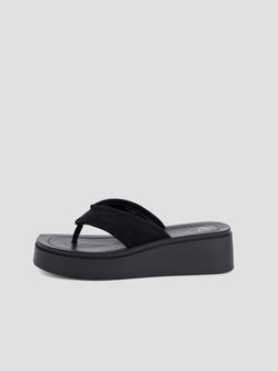 WRPQB The Very Collection Wedge Toe Thong Sandal £30
