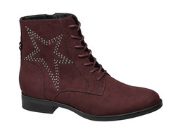 Burgundy star embossed boots