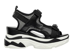 Deichmann Strappy Platform Sandal