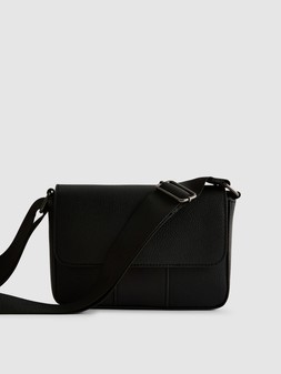 PRIMARK CROSS BODY BLACK £10 €12 $16 RON60 PLN50 CZK310
