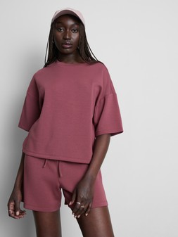PRIMARK MAJOR FIND MODAL TOP, £5, €6, $8.50, RON30, PLN26, CZK155 (3)