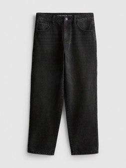 PRIMARK OLDER BOYS RELAXED FIT DENIM LEG, $11 RON40 HUF3000 PLN34 CZK210 €(NE)9 €8 £6 (1)