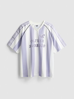 PRIMARK OLIVIA RODRIGO TSHIRT, £10, €12, $16, RON60, PLN50, CZK310 (2)