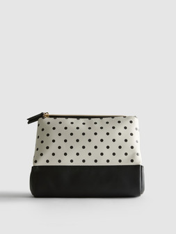PRIMARK POLKA DOT TRI BAG, £8, €11, $13.50, RON54, PLN47, CZK285 (2)