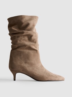 PRIMARK PRESENTS BY COLEEN SUEDE RUCHED BOOT, £24, €28, $32, RON135, PLN125, CZK730, HUF10500