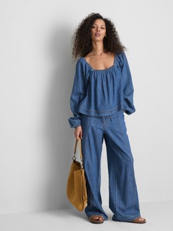 PRIMARK PRESENTS PAU ECHE PE CO PUFF SLEEVE TOP, £16, €18, $24, RON90, PLN80, CZK470, HUF6500 (1)