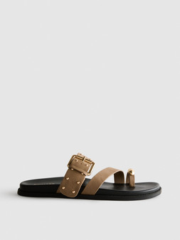 PRIMARK PRESENTS PAU ECHE PE HARDWARE IMI FOOTBED, £14, €16, $20, RON80, PLN70, CZK415, HUF6000