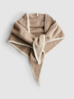 PRIMARK SCARF OATMEAL £6 €8 NE€9 $10 RON40 HUF3000 PLN34 CZK210