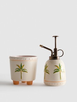 PRIMARK SPRAY AND POT SET, £7, €8, RON40, PLN34, CZK210