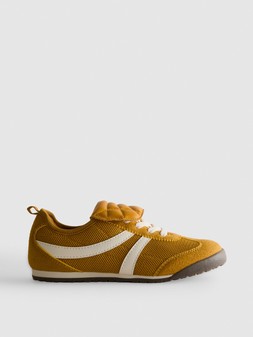 PRIMARK YOUNG BOYS ASTRO LOWTOP TRAINER, $18 RON70 HUF5200 PLN60 CZK365 €(NE)15 €14 £12 (1)