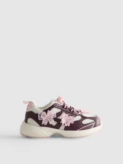PRIMARK YOUNG GIRLS CHUNKY BOW TRAINER, $22 RON80 HUF6000 PLN70 CZK415 €(NE)18 €16 £14 (2)