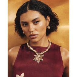 RI Gold Short Hibiscus Necklace £20