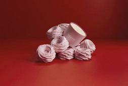 M&S NEOM IT'S ALL ROSY 3-WICK CANDLE £58 (2)