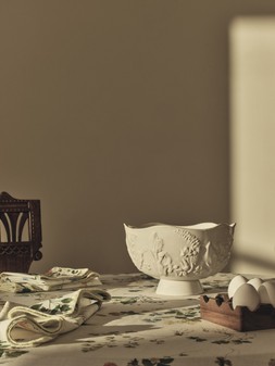 M&S HOME LOOKBOOK - FOOTED BOWL £25 / EGG HOLDER £10 / SET OF 4 NAPKINS £14 / TABLECLOTH £35