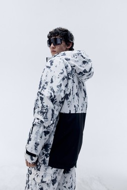 Goodmove Ski Coat £149 & Trousers £99 (3)