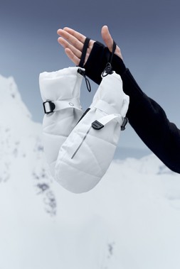 Goodmove Ski Mitten £25