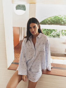 https://www.prshots.de/contents/archives/98/201/images/thumb350x287_auto/marks-spencer_03663_lng_shot50_newin_feb26_064_1_7a92c_thumb.jpg