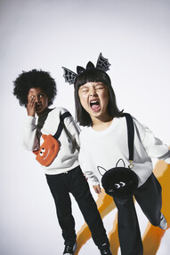 https://www.prshots.de/contents/archives/98/201/images/thumb350x287_auto/marks_amp_spencer_halloween-2024-7_thumb.jpg