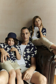 https://www.prshots.de/contents/archives/98/201/images/thumb350x287_auto/marks_amp_spencer_ms-fathers-day-2024-30_thumb.jpg