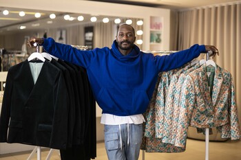 https://www.prshots.de/contents/archives/98/201/images/thumb350x287_auto/marks_amp_spencer_msdressthenation-48_thumb.jpg
